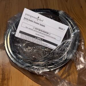 Pampered Chef Quick Cooker Steamer Baskets